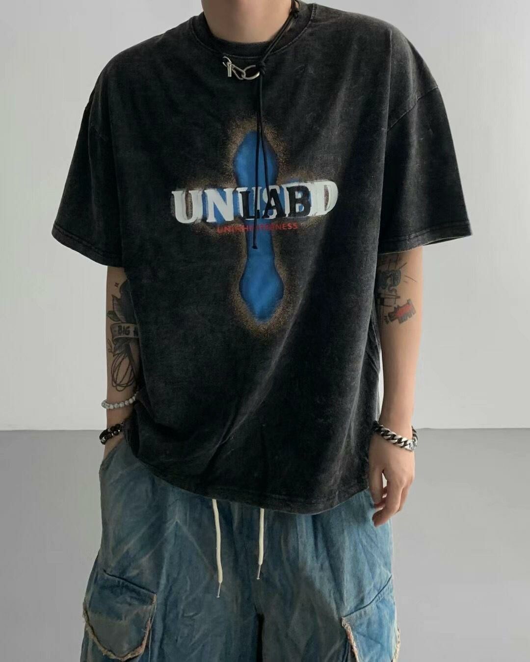 洗水英文字圖案短袖Tee UNUSED-004T