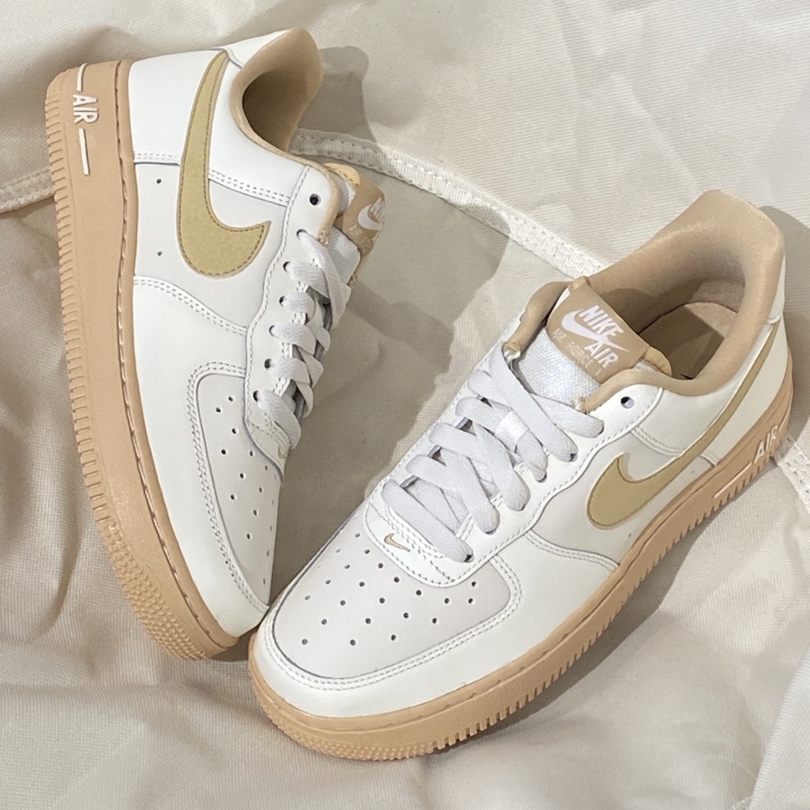 Nike Air Force 1 烘焙拿鐵 女鞋 白褐 日本限定