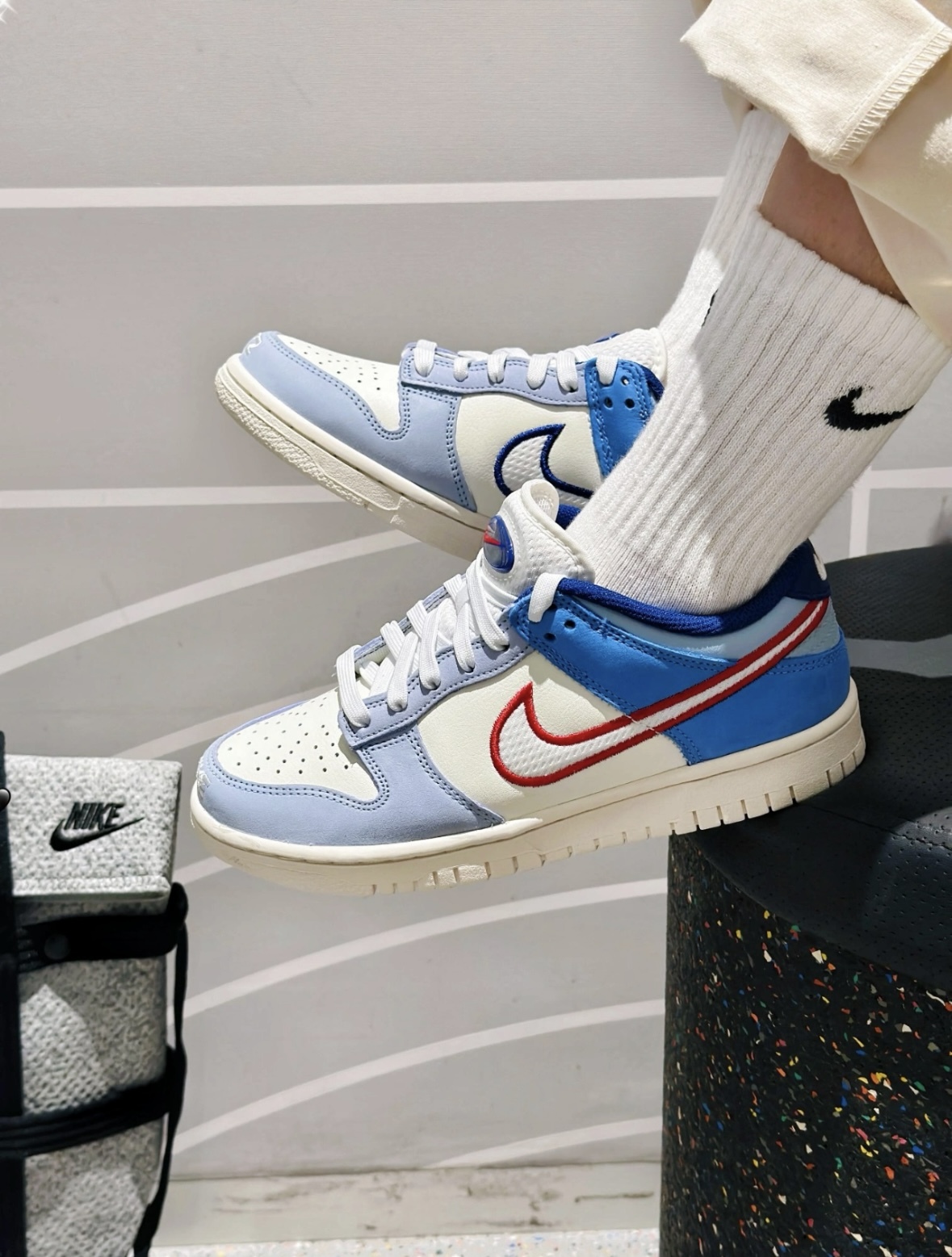 Nike Dunk Low GS 天空藍白拼接 寶寶藍 紅勾 刺繡 拼接 紅藍鴛鴦 HF5742-111/預購