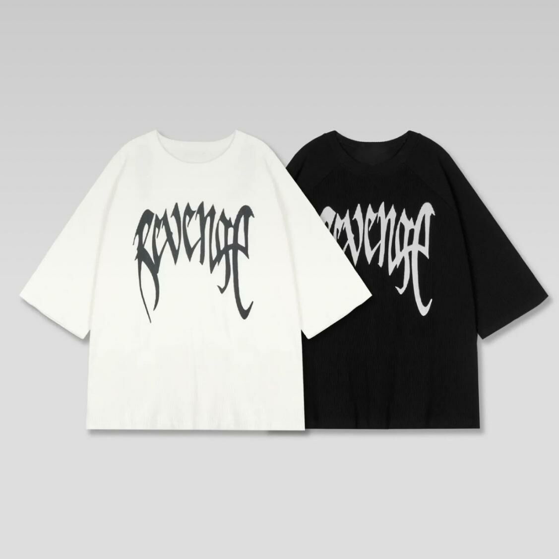 英文字暗直紋短袖Tee T5516