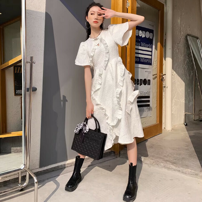 Hot selling bud sleeve irregular dress (white) (S/M size) (contact customer service after placing the order to confirm the delivery size)