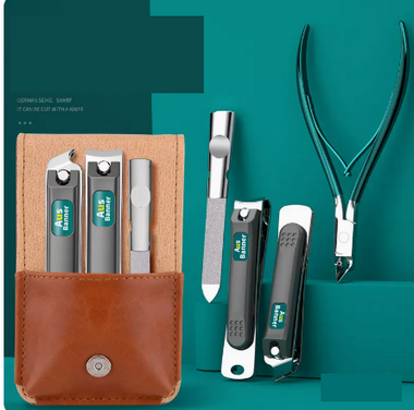 Hot Selling Pointed Pedicure Knife (Specification: A2 (nail groove scissors + nail scissors + bevel scissors + nail file))