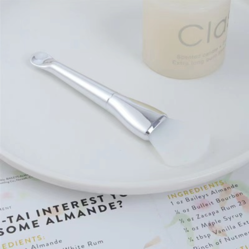 Popular facial mask brushed with silicone (electroplated silver)
