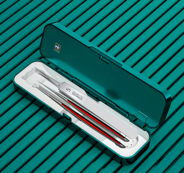 Hot blackhead scraping tool (Specification: [No. 5] Cell Clip 3-piece set + UV storage box)