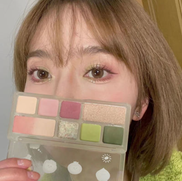 Popular eight-color makeup palette
