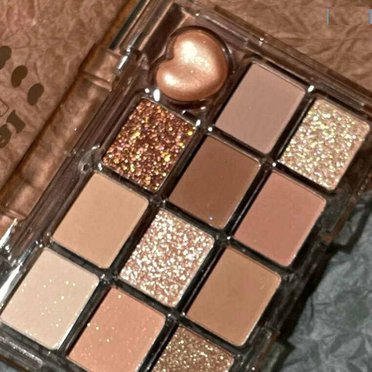 Hot Recommended Beautiful Baby Matte Pearlescent Milk Tea Color 12-Color Eyeshadow Palette