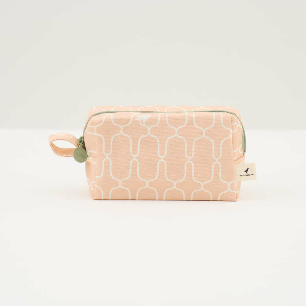 Zipper Cuboid Pouch/Old Iron Window Frame No. 5/Coral Reef