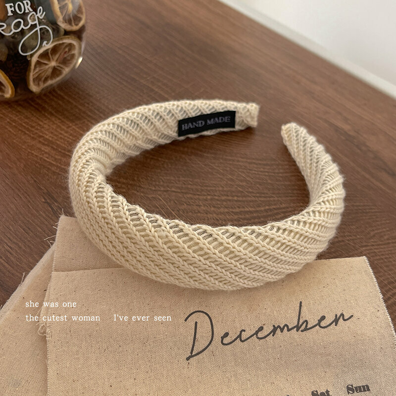 Hot Recommended Fashion Headband (White Twist Yarn)