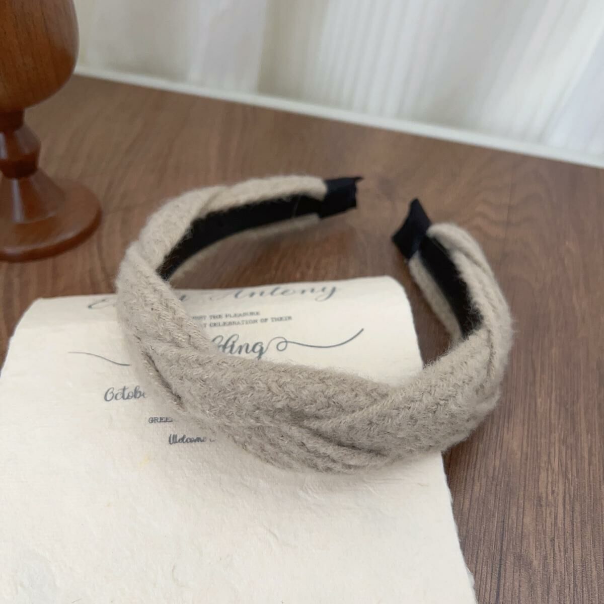 Hot recommended fashion headband (off-white wool)