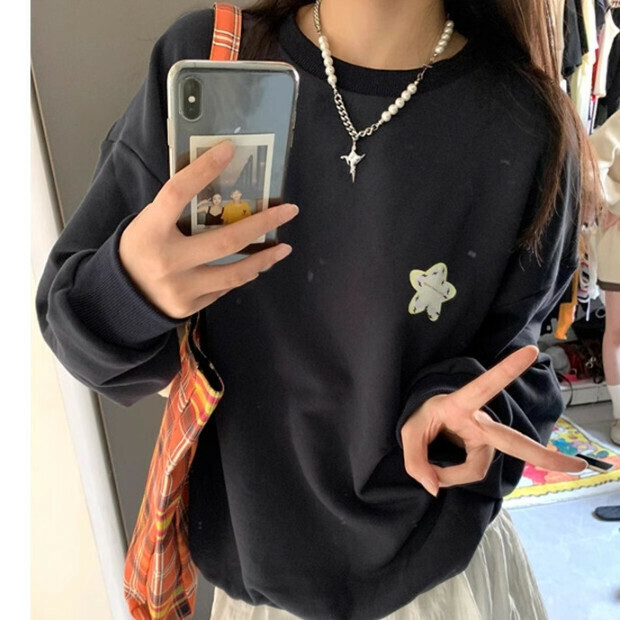 Hot selling round neck pullover printed sweatshirt [charming blue sweatshirt] size [S size - XL size] [please contact customer service to confirm the delivery size after placing the order]