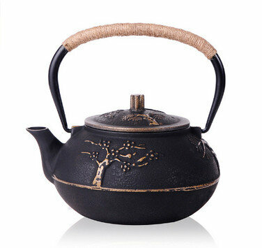 Hot recommended teapot cast iron kettle uncoated tea set (specification: pine, bamboo and plum)