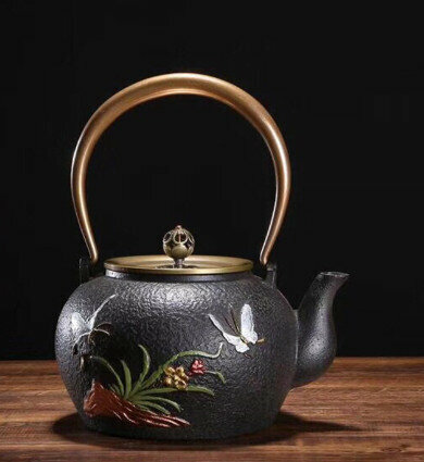Hot-recommended old iron teapot and kettle without coating (Specification: Double Copper Orchid Butterfly (1.4L))
