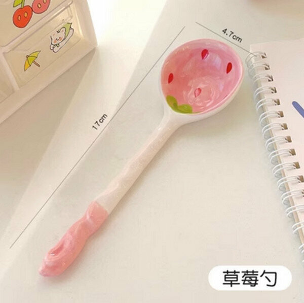 Hotly recommended ceramic hand-painted children's eating tableware [Strawberry Spoon]