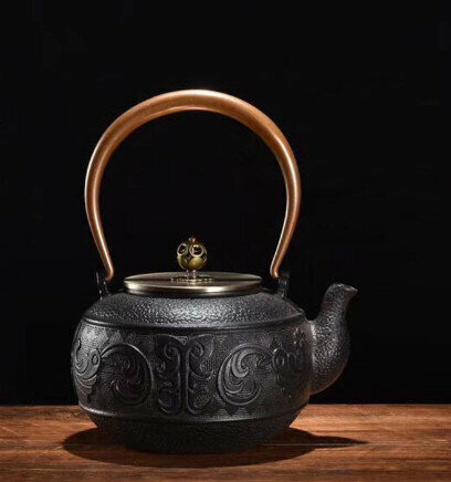 Hot-recommended old iron teapot and kettle without coating (Specification: Qin and Han classics (1.4L))