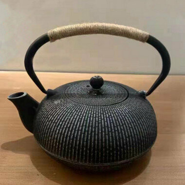 Hot push iron uncoated iron teapot (specification: stone pattern)