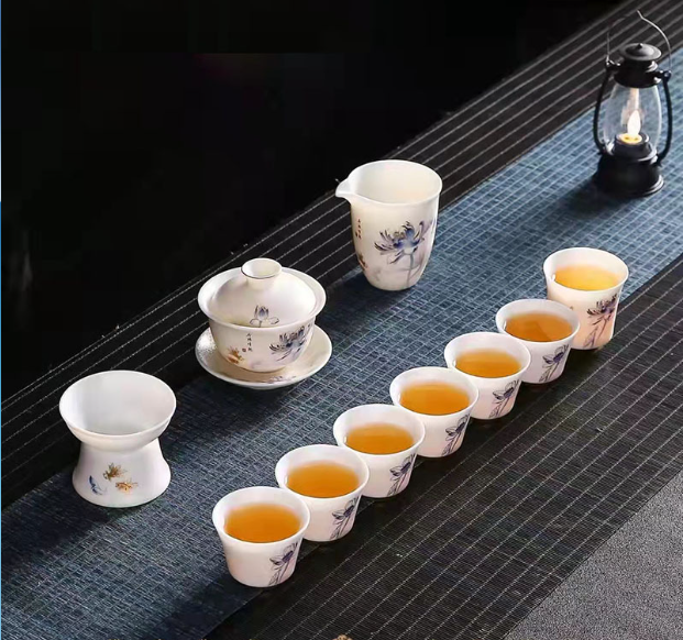 爆款功夫茶具套裝(荷塘情趣)