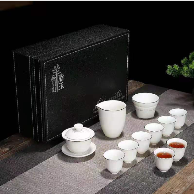 爆款功夫茶具(羊脂玉描金仿鍾杯)
