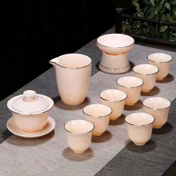 爆款功夫茶具(寶石粉描金仿鍾杯)