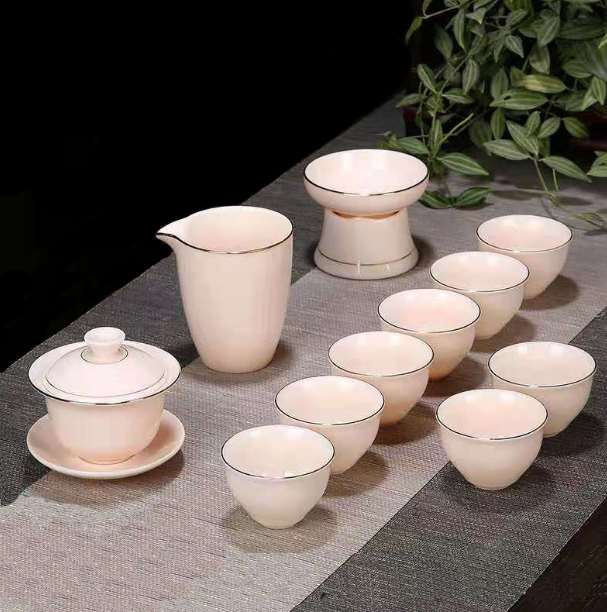 爆款功夫茶具(寶石粉描金黃將軍杯)