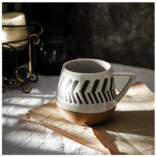 Hot selling hand-painted stoneware coffee cup mug [triangular round clay cup-single cup] (capacity 301-400ml)