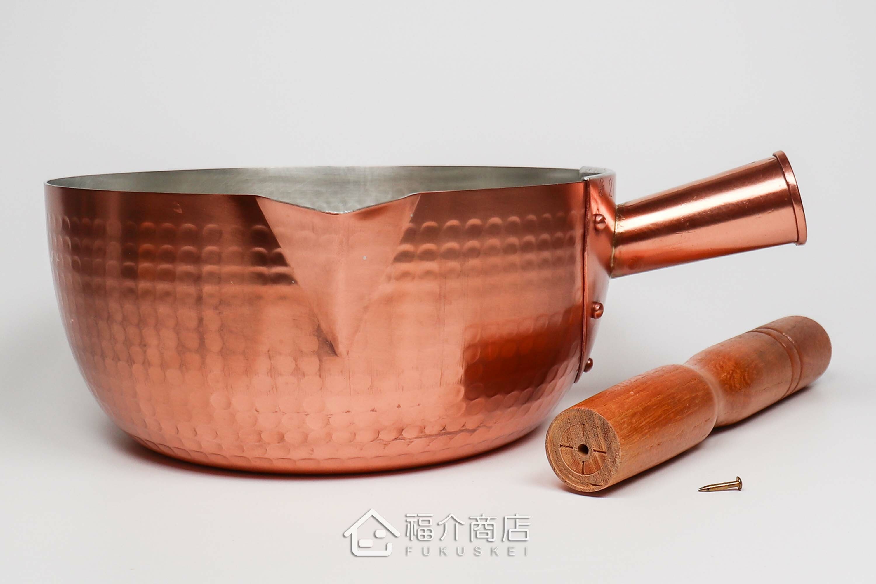 煮菜用的有鍋嘴設計銅製雪平鍋內層上錫