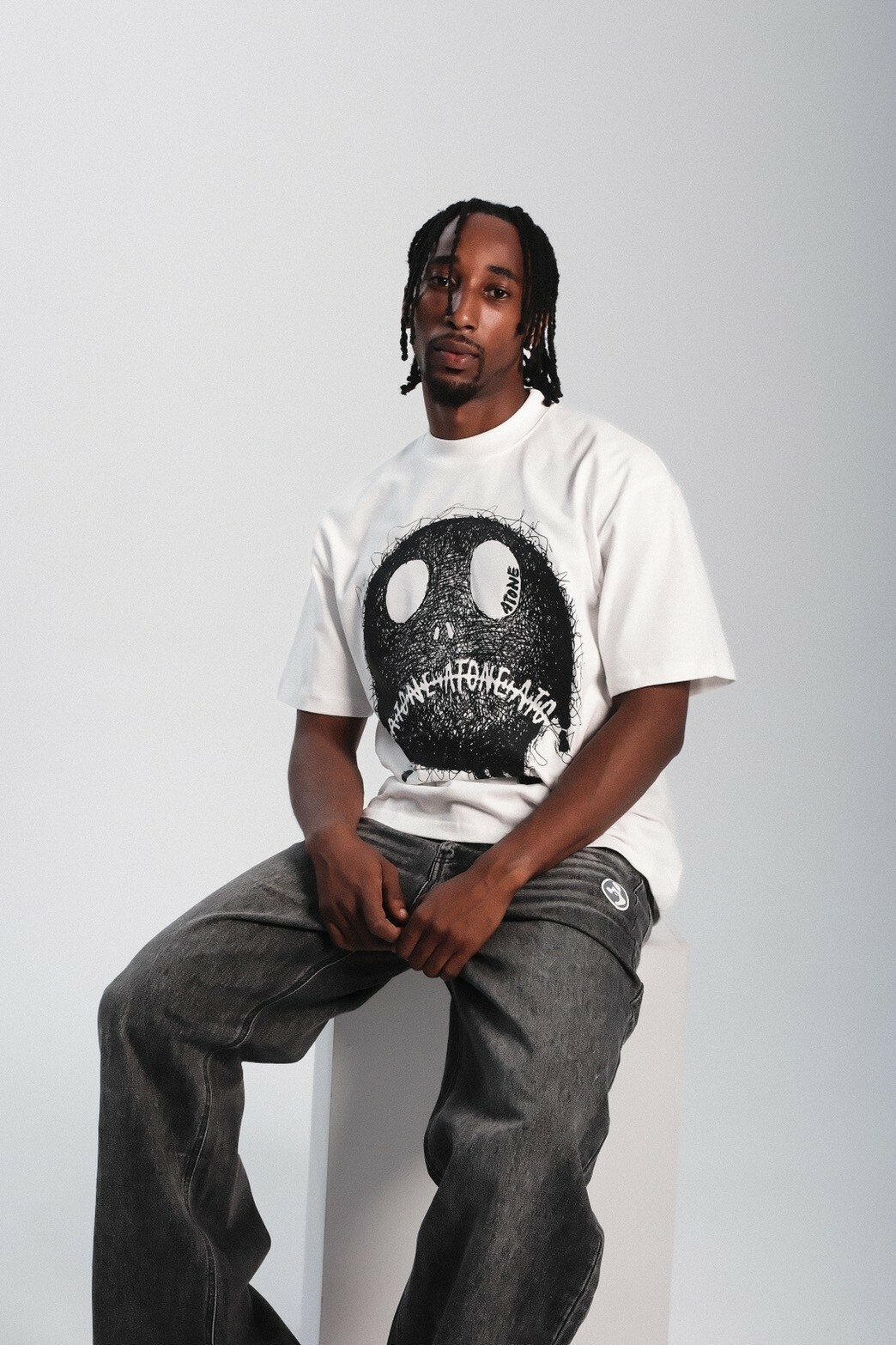 ATONE STUDIO經典鬼臉Logo 黑白素描款短袖 T  “the Atone Face”