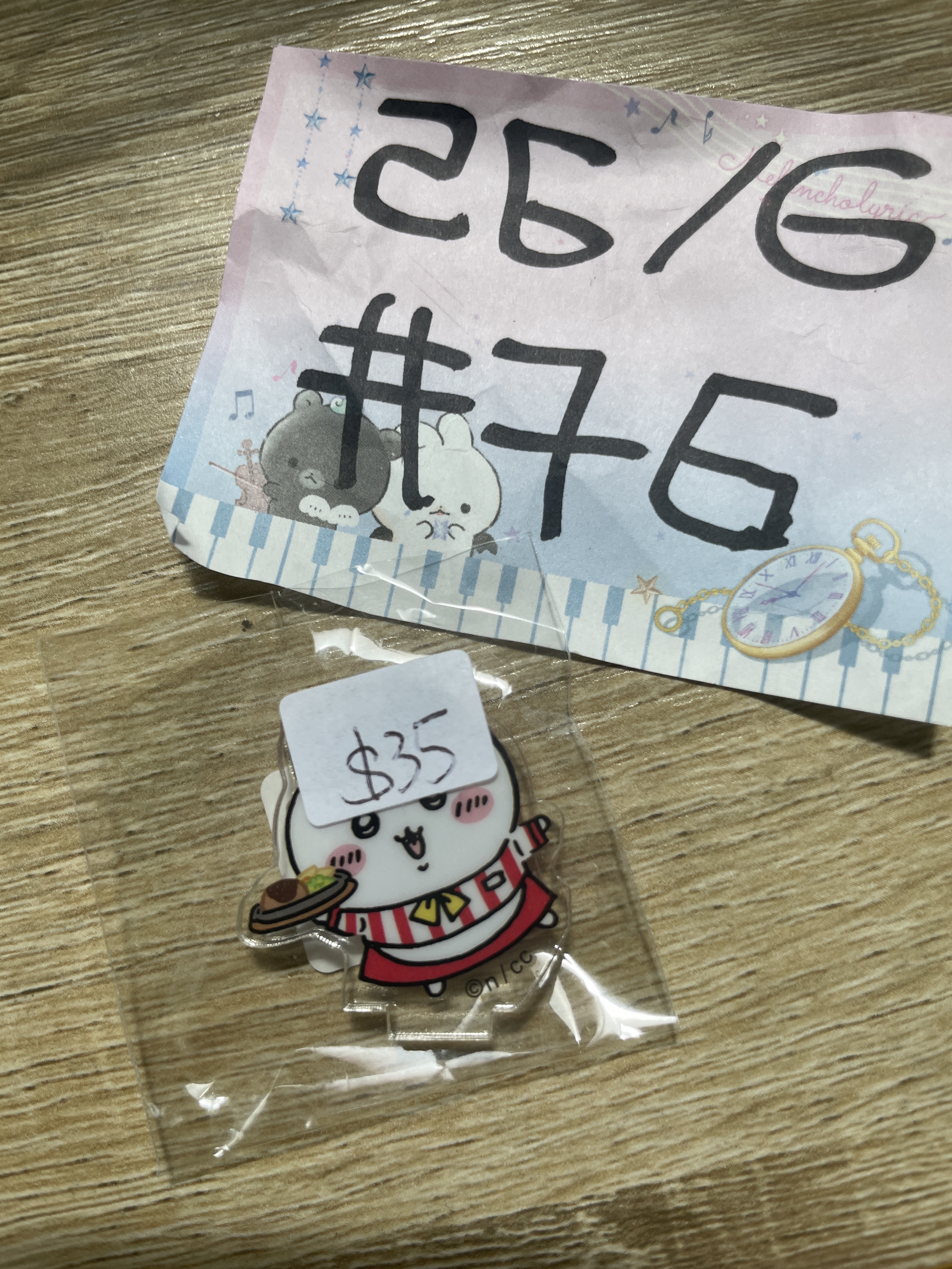 CHIIKAWA   八字貓 立牌#76