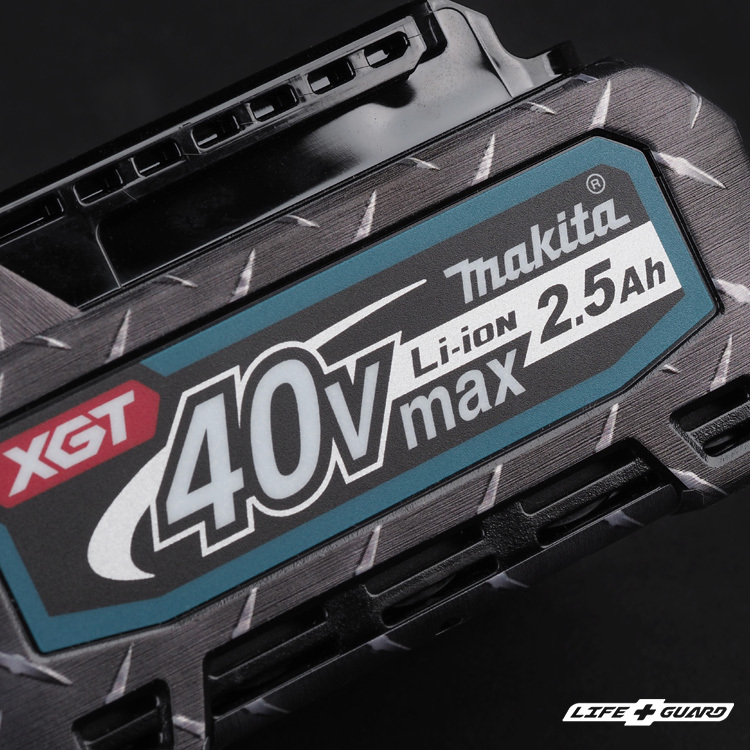 Makita BL4025 40V 貼膜質感特寫，LIFE+GUARD 設計風格
