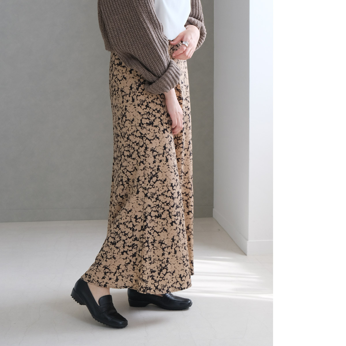 Ms. Jeune 日本真皮女用輕盈舒適樂福鞋 女鞋