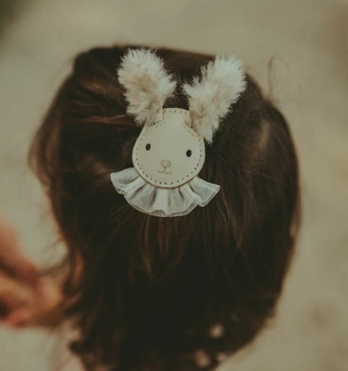 DONSJE 紗領兔皮革髮夾 Festie Clip - Festive Rabbit