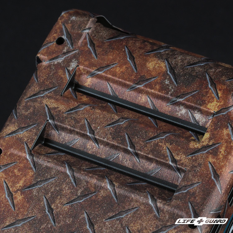 LIFE+GUARD 電池貼膜安裝示意，適用 Makita BL4040 40V