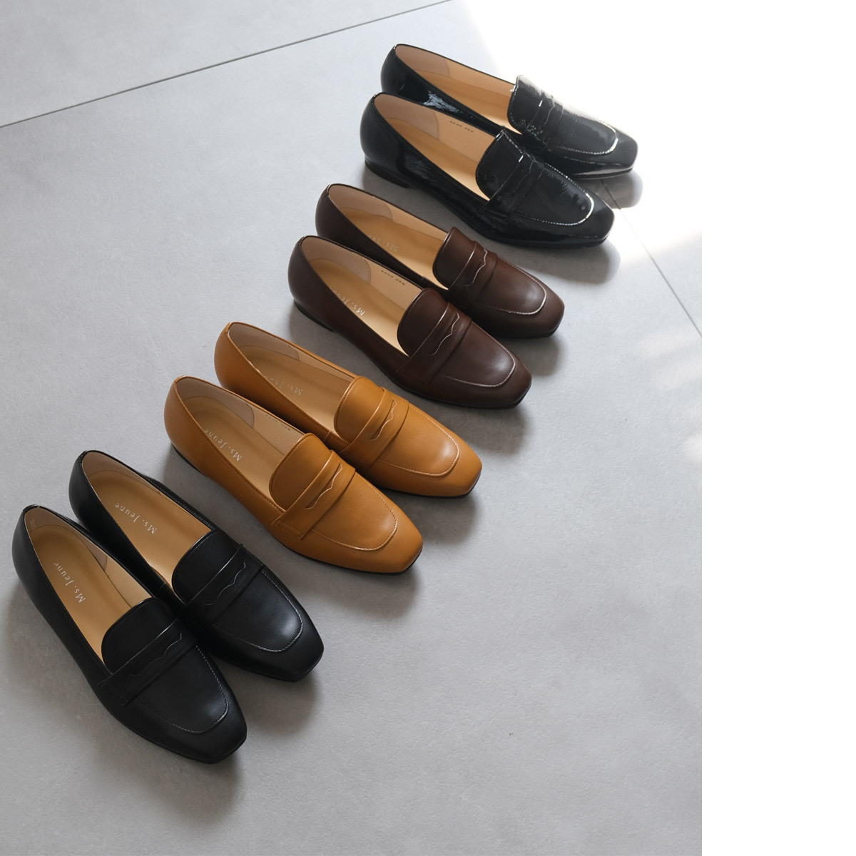 Ms. Jeune 日本製真皮女用樂福鞋