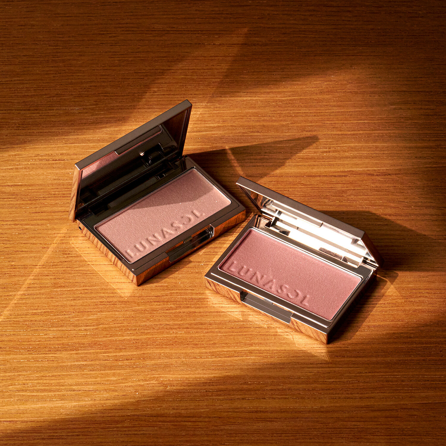 [限定] LUNASOL Coloring Sheer Cheeks Glow 絢麗輕透胭脂