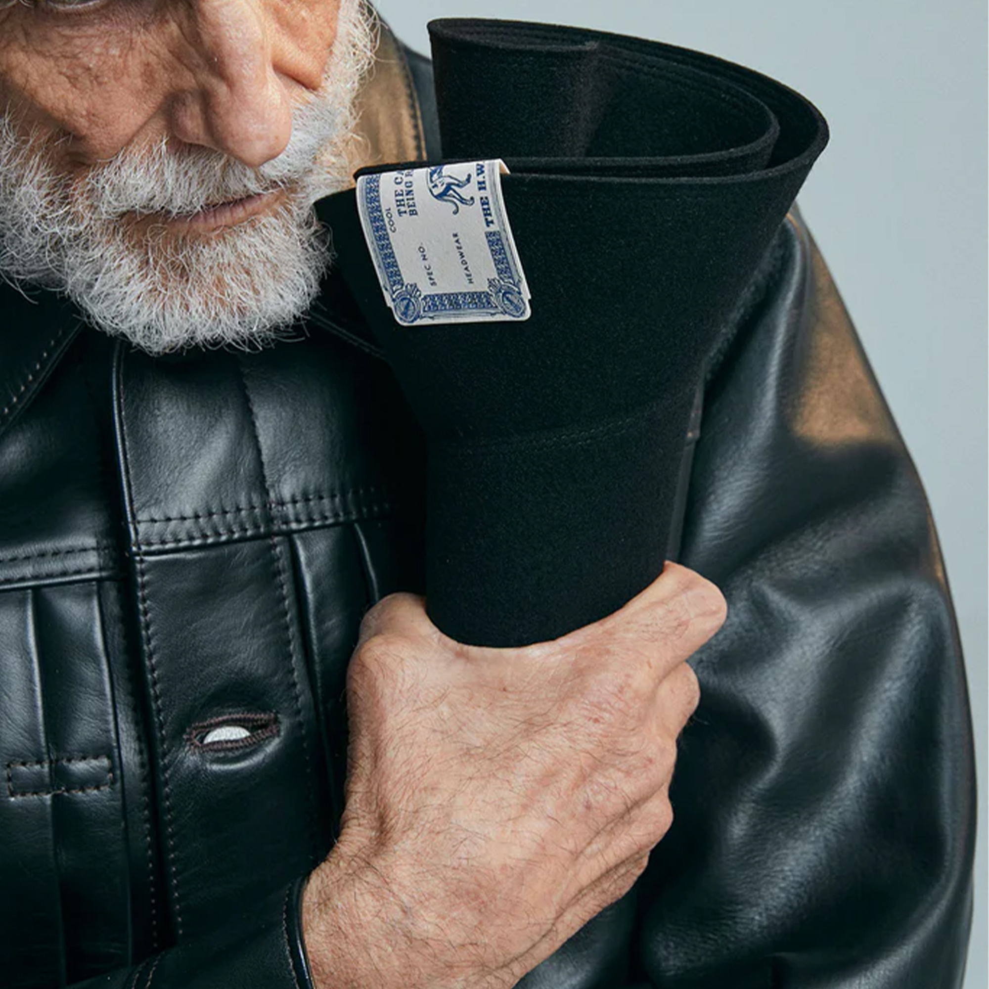 The H.W. Dog & Co. - Travelers (Black)