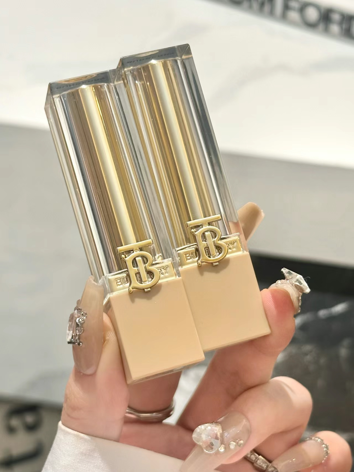 Burberry Brit Shine lipstick水漾唇膏