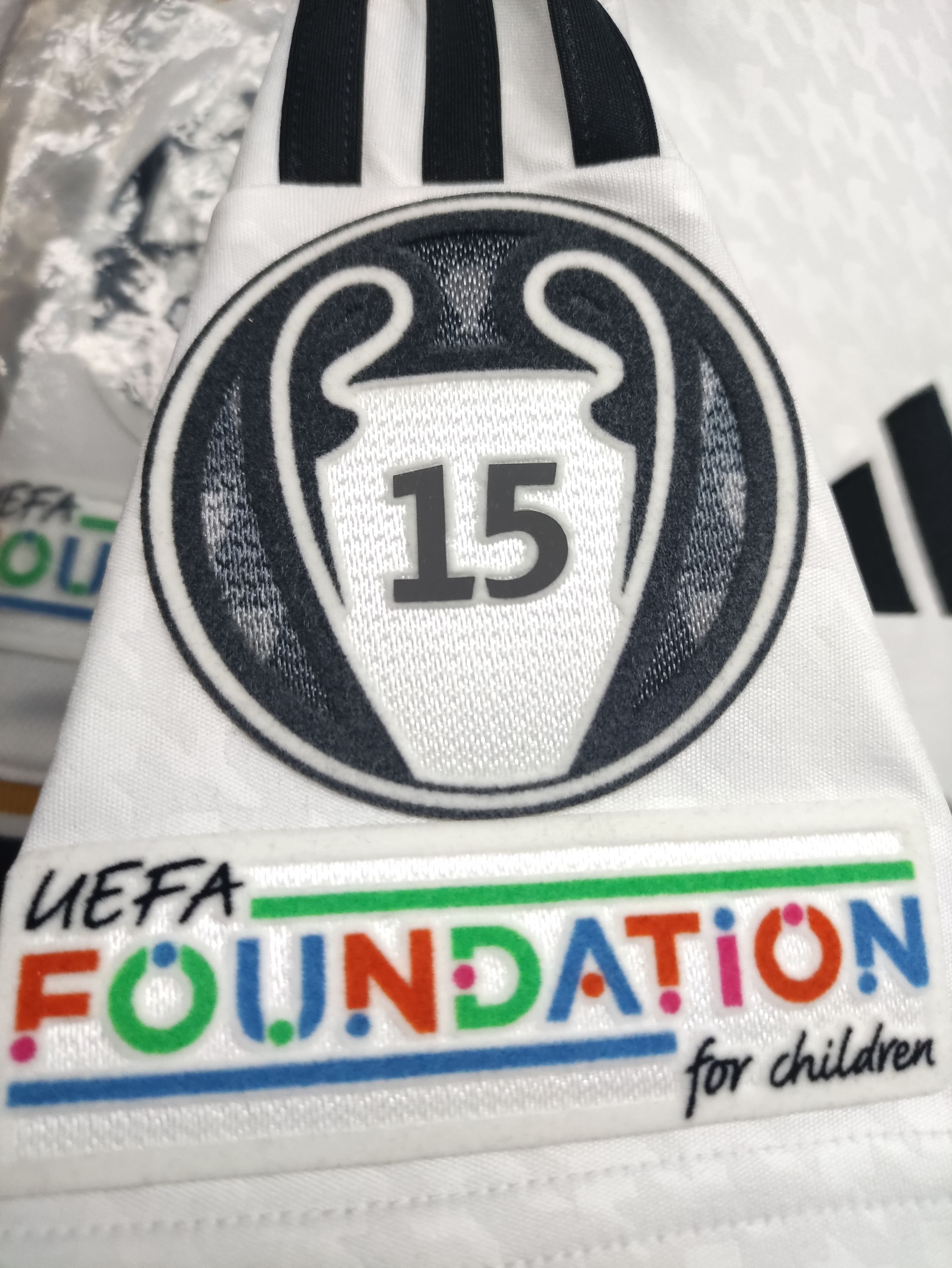 24-25皇家馬德里主場球員版球衣