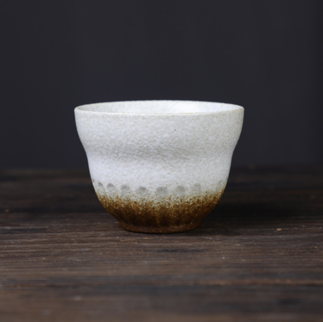 爆款功夫茶杯（葫蘆品茗杯-上白下黑120ml）