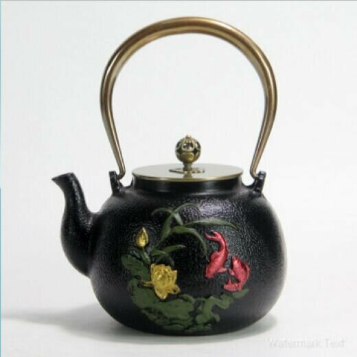 Hot push iron kettle for boiling water and making tea (painted lotus fish)