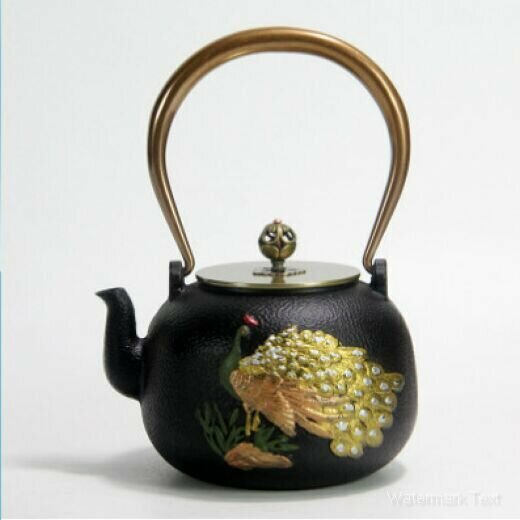 Hot push iron kettle for boiling water and making tea (painted peacock)