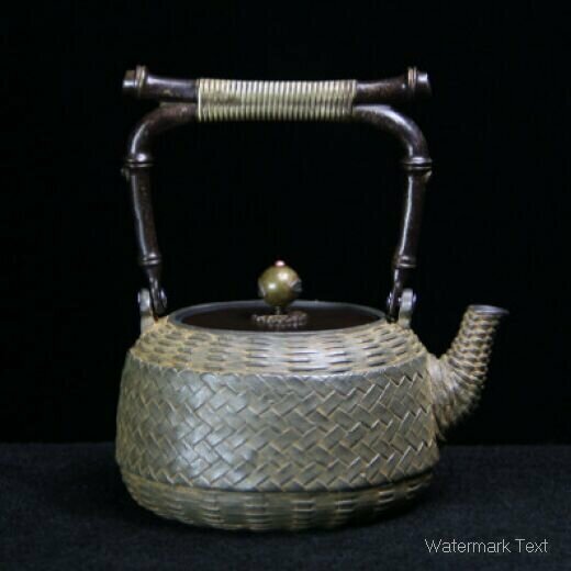 熱推復古鑄鐵壺茶壺（竹編【龜文堂口】)