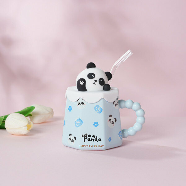 Hot Recommended Cartoon Ceramic Mug (Red Panda)
