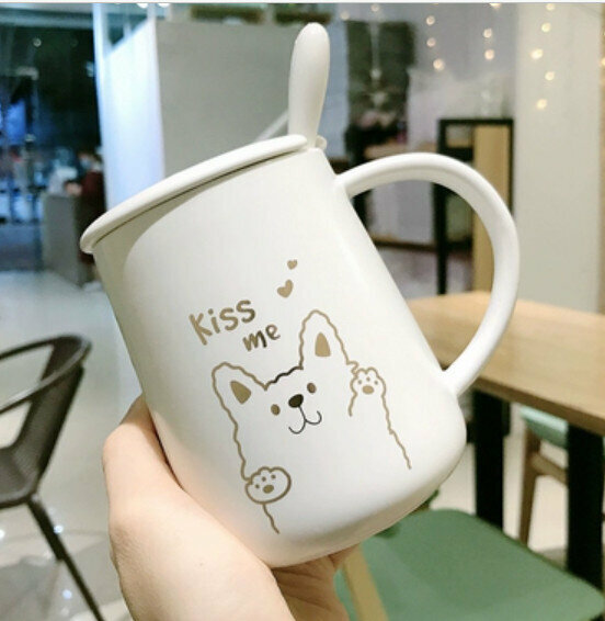 Hot push ceramic water cup Golden Puppy [with lid + droplet spoon] [Capacity: 401mL]