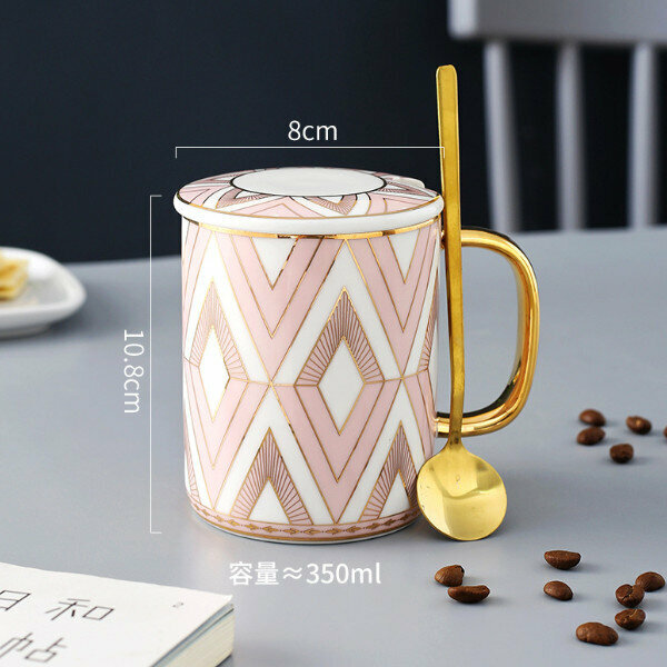 Hotly recommended European-style ceramic mug (radiant pink spoon with lid)