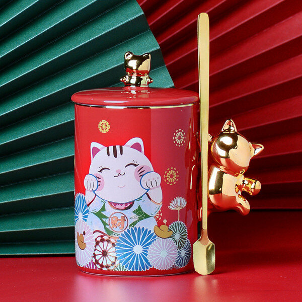 Hot push ceramic cup (lucky cat red covered spoon ordinary packaging) (401-500ml)
