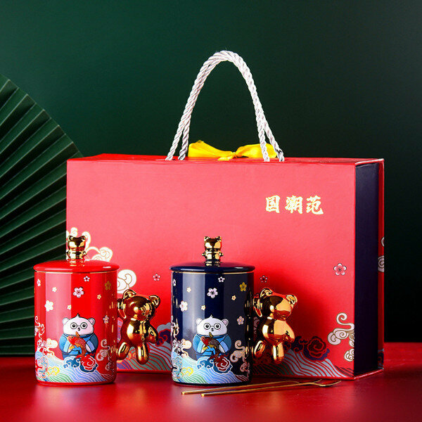 Hotly recommended Bear Ceramic Cup (Bear Cup Red and Blue Matching Cup Gift Box)