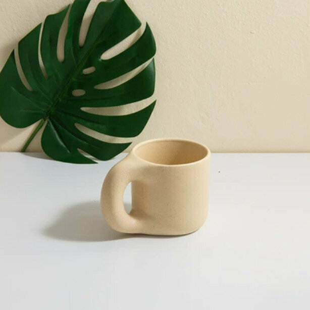 Hot selling Nordic ceramic mug [cream yellow cup]