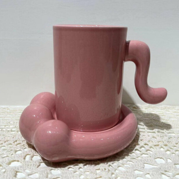 Hot selling ceramic mug [red cup + saucer]