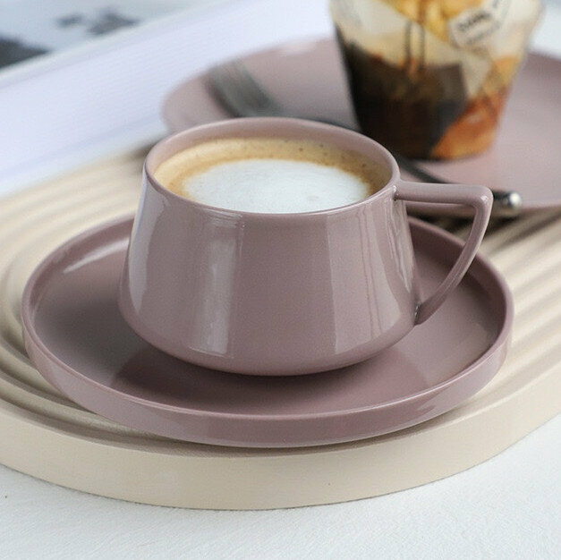爆款陶瓷咖啡杯套裝【粉紫色杯子+碟子套裝】