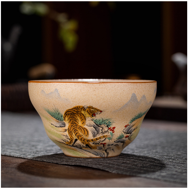 New retro-style Chinese Kung Fu tea cup (coarse pottery Fulu Cup [Tiger])