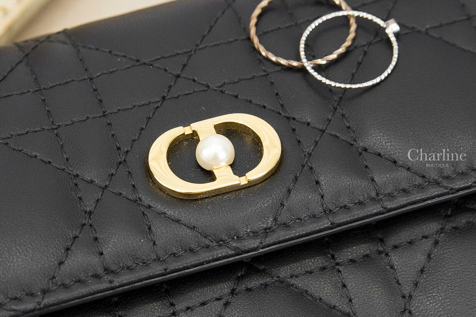 Dior Dior Jolie Orchid Long Wallet 黑色鑲珍珠金CD小羊皮藤格紋扣式長夾